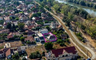 Casă individuală în Aradul Nou zona Tabacovici, aproape de Mureș - Poză 1