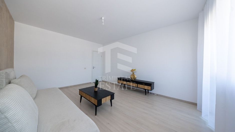 Subcetate|Coresi-Apartament 2 camere 60 mp+loc de parcare - Poză 3