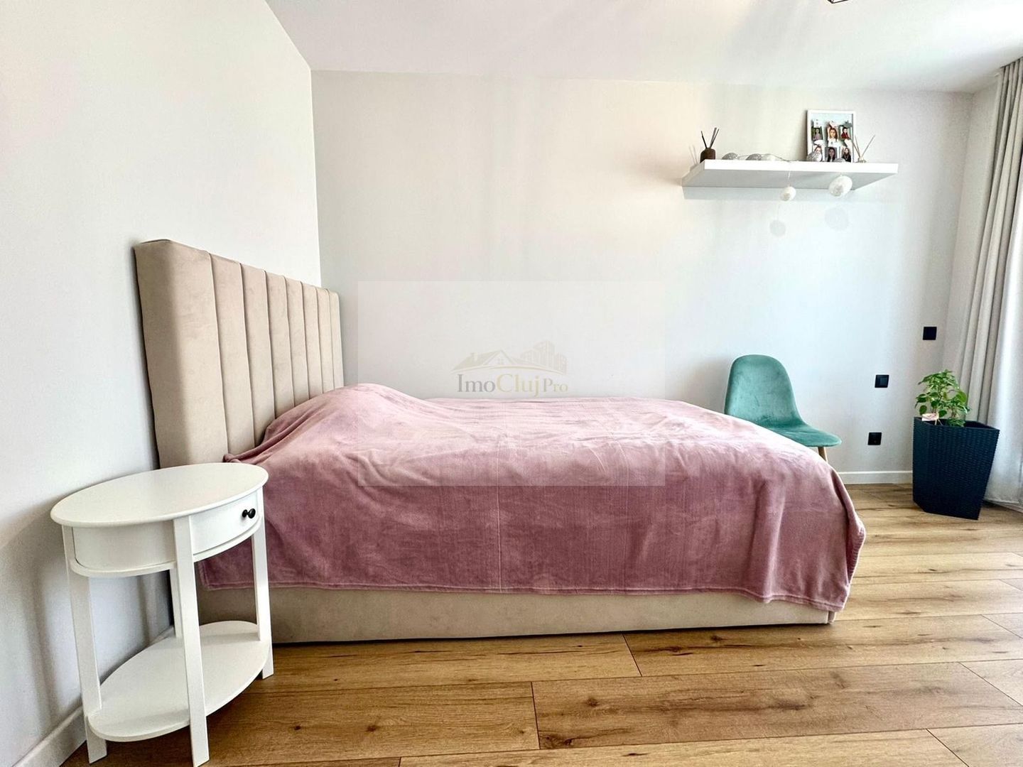 Vânzare  3 camere Grigorescu- -etaj 5/10-2 băi- parcare subter- terasa - Poză 14