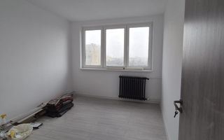 Apartament 4 camere la vanzare - Poză 9