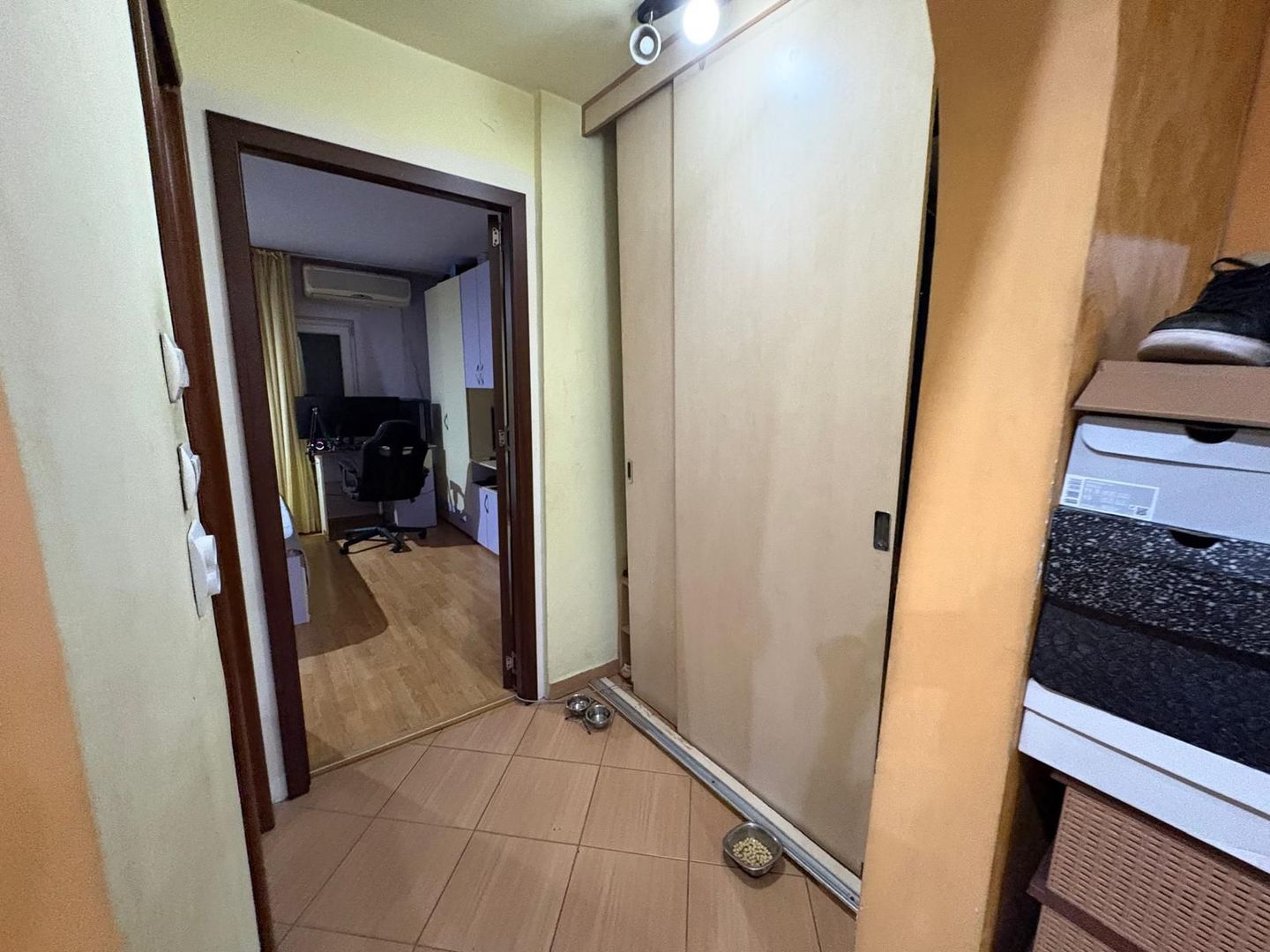 AP. 3 CAMERE - ZIZIN, BLOC REABILITAT-85 MP, MOBILAT, METROU, COMIS 0% - Poză 6