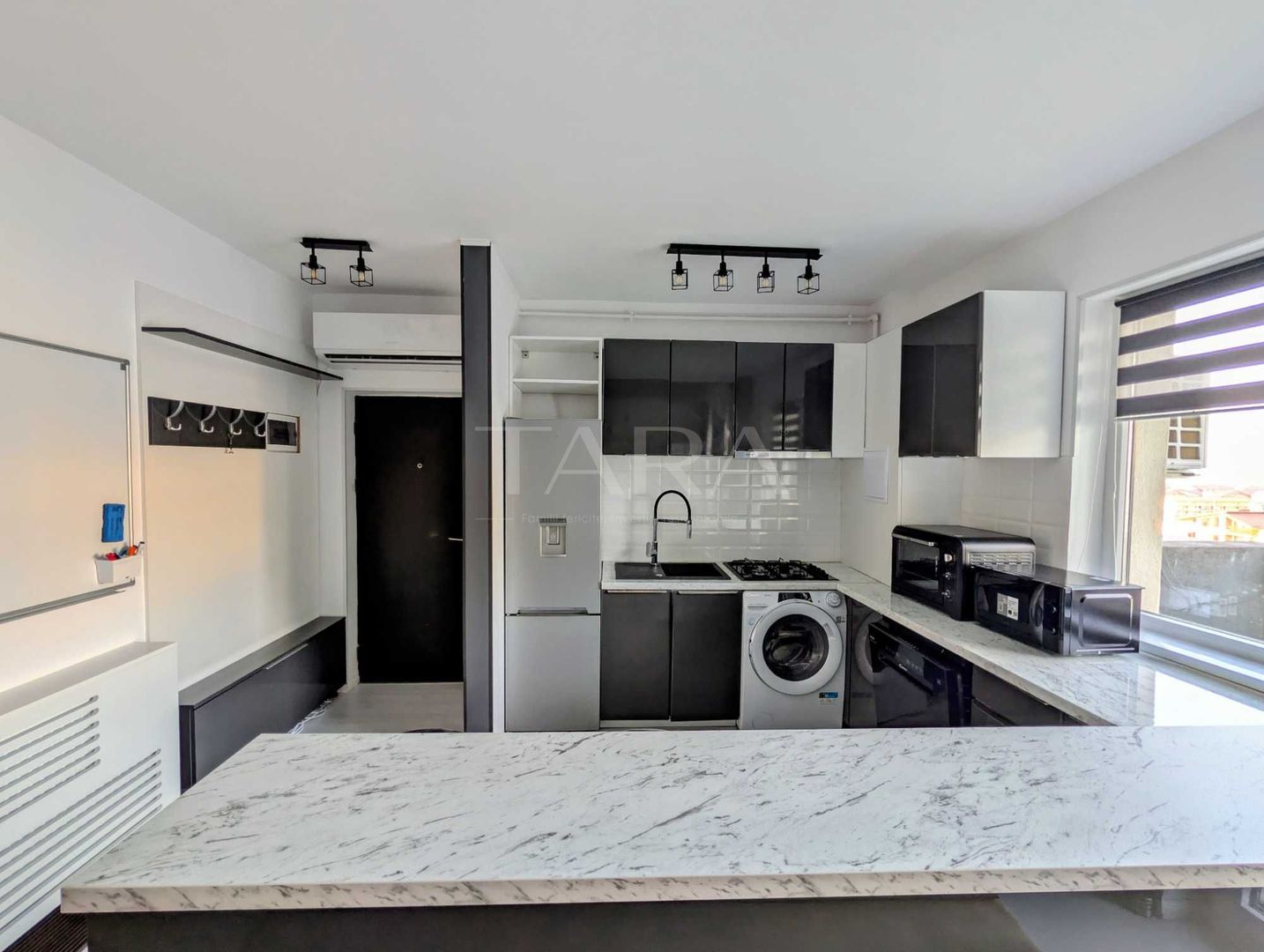 Apartament SMART cu 2 camere, terasă 30 mp, parcare subterană. - Poză 3