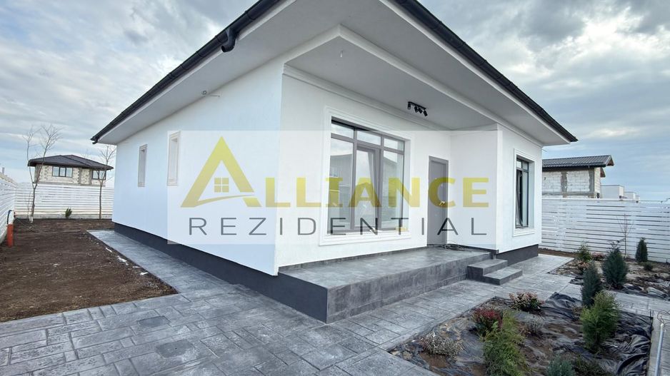 Vila Individuala | P+Pod | 4 camere | Curte amenajata - Poză 2