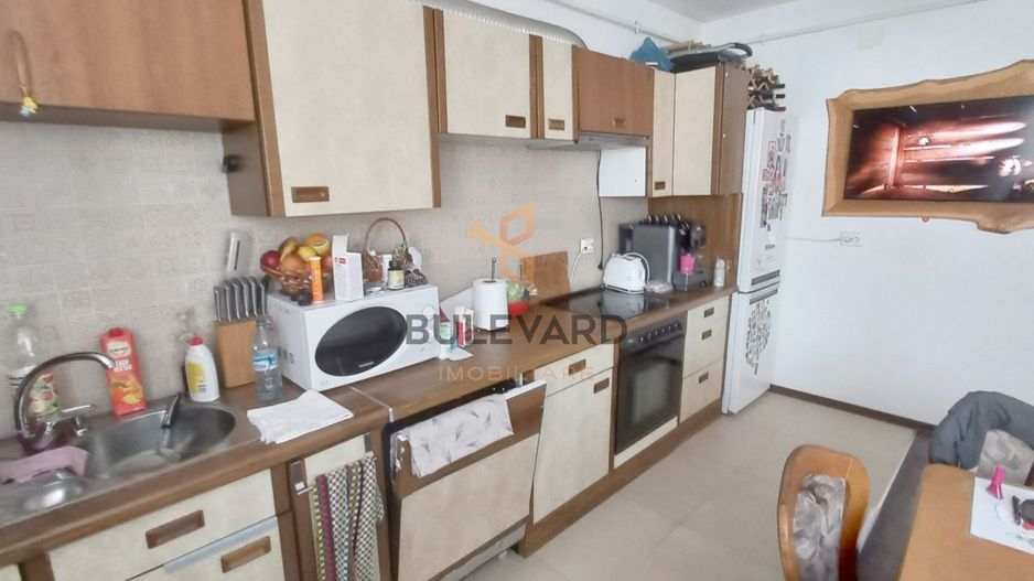 Apartament cu 2 camere,  zona strazii Plopilor Floresti! - Poză 2