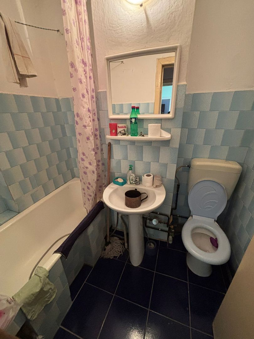 Apartament cu 3 camere de vanzare in Cugir - Poză 7