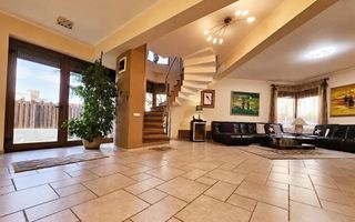 Vila Premium de Vanzare 241 mp I Sisesti - Poză 2