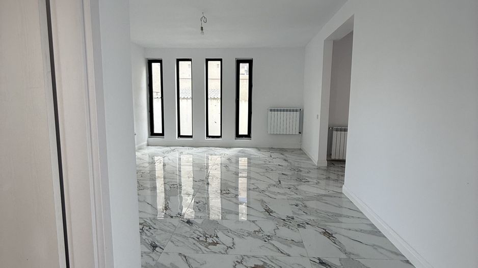 Vila 5 camere 163 mp construiți + teren 289mp - construcție 2023 - Poză 10