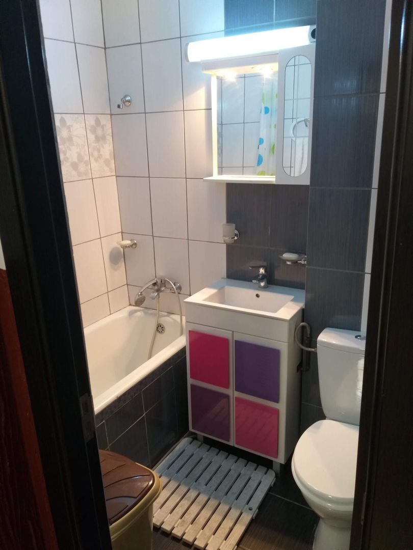 2 camere - Titan - Poză 2