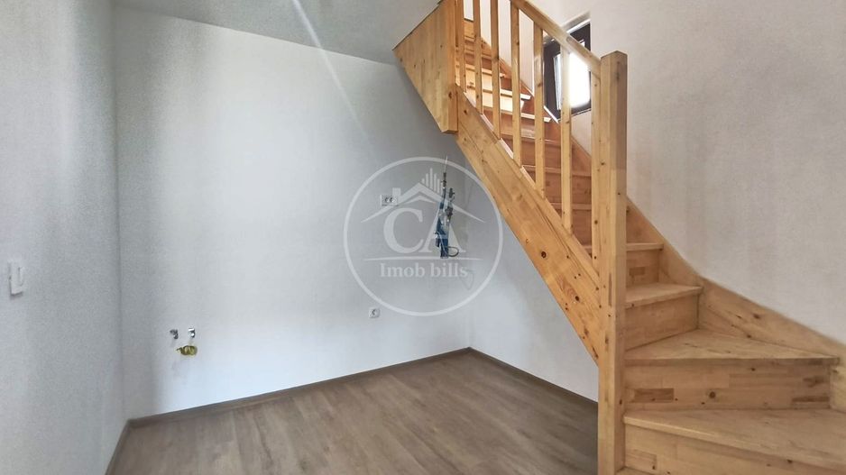 Apartament cu 2 camere la curte comuna de vanzare Ultracentral, Oradea - Poză 10