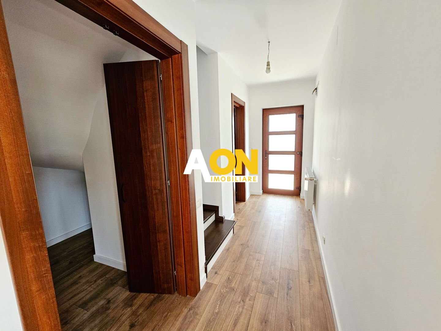 1/2 Duplex, 4 camere, 449 mp teren, asfalt, toate utilitatile, Cetate - Poză 17