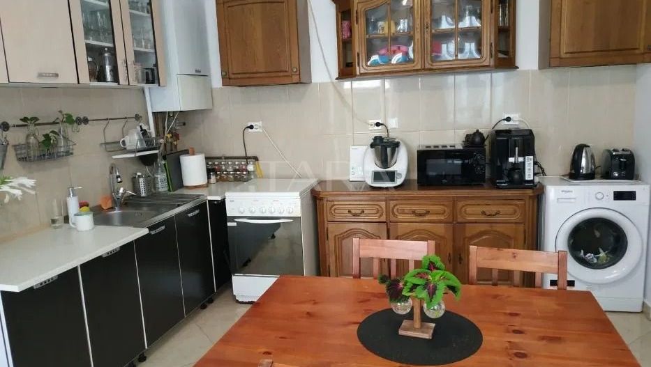 Casa cu 2 camere de vanzare in zona Gruia. - Poză 1