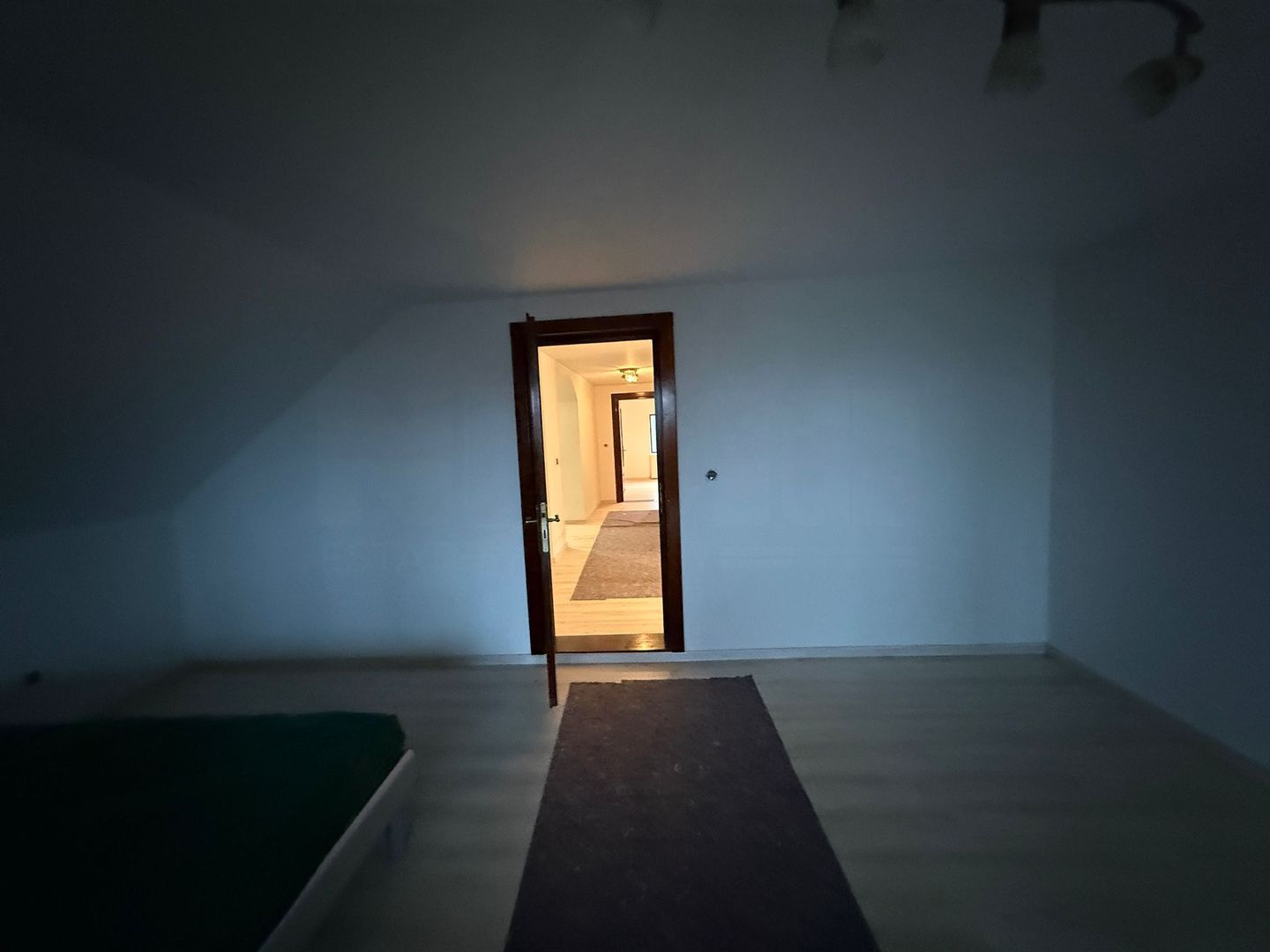 CASA DE INCHIRIAT RADAUTI | IDEAL PENTRU CRESA DE COPII | - Poză 16