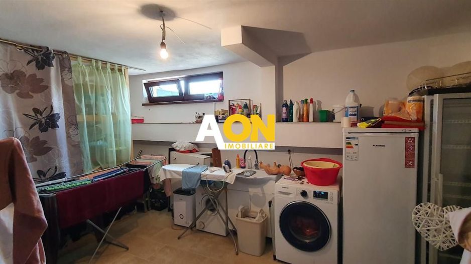 Casa parter+demisol, 1200 mp teren, pretabila pt 2 familii, Sard - Poză 22