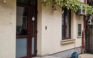 Vila P+2, suprafata 380 mp, Principatele Unite, Piata Unirii - Poză 3