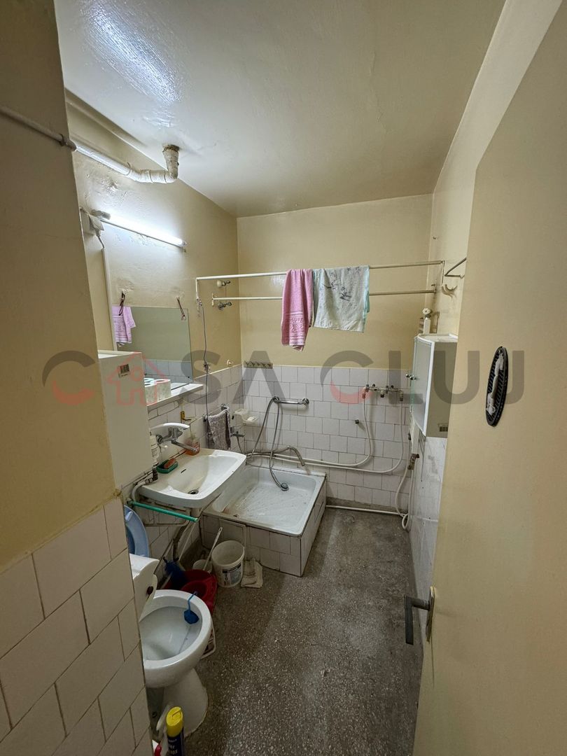 Apartament 2 camere | 45 mp + balcon 6 mp | Etaj 2 | Zona liniștită, între case - Poză 4