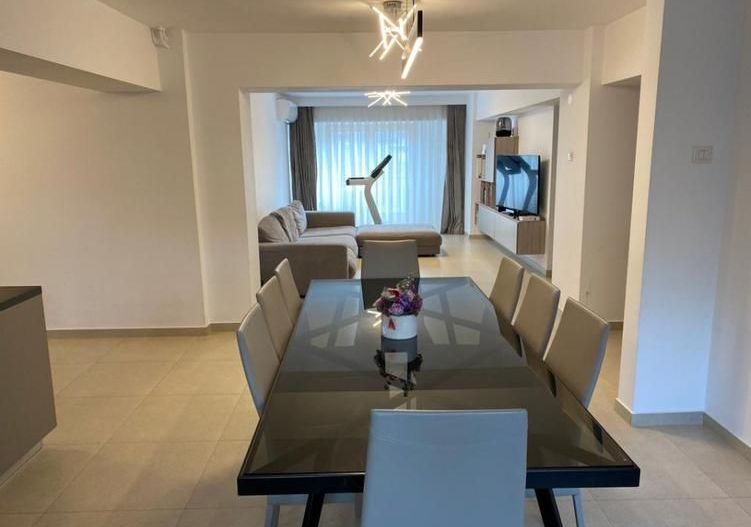 Vânzare 4 Camere Bulevardul Unirii Vis-a-vis Zepter / Rond Alba Iulia) | 110 mp - Poză 5
