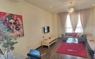 Închiriez apartament 2 camere, Decebal, openspace, parcare inclusă - Poză 2