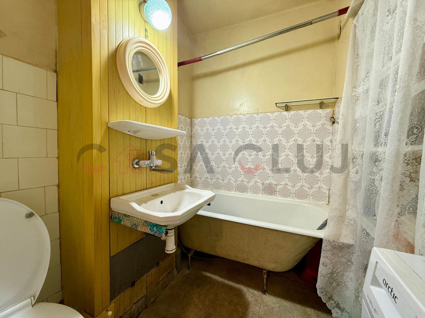 2 camere, decomandat, Baza Sportivă "La Terenuri"! - Poză 4