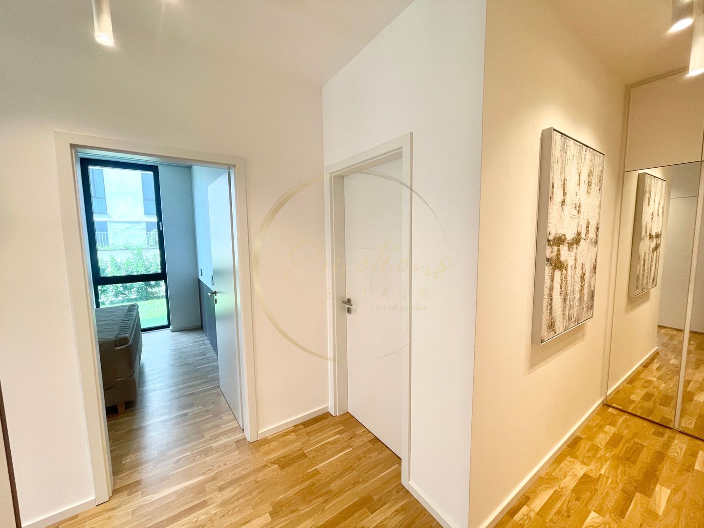 ISHO | CHELTUIELI ÎNTREȚINERE INCLUSE | Apartament  3camere + curte 100mp - Poză 10