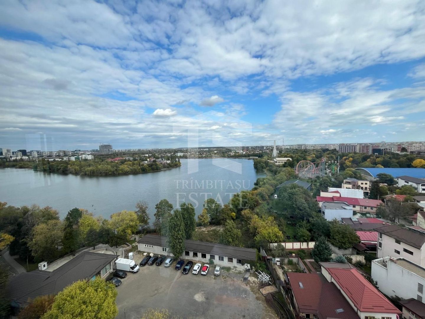 Penthouse Emerald Residences 363 mp etaj 11-12 Lacul Tei - Poză 2