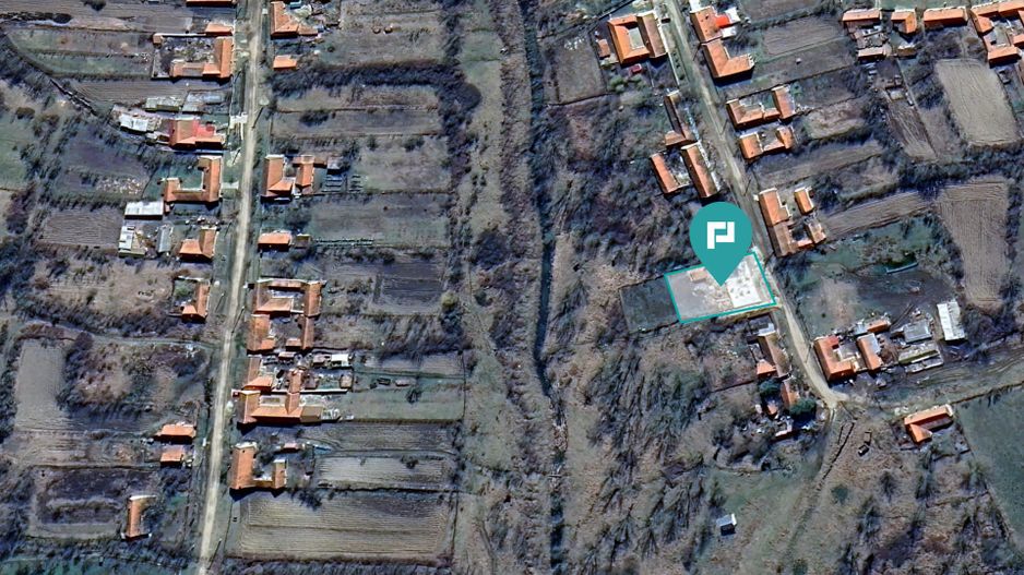 Teren 977 mp cu fundație și pivniță finalizată - Poză 3