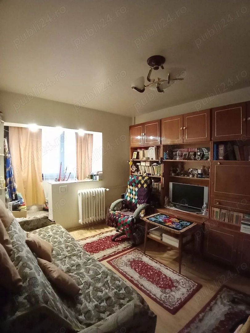Apartament 3 camere, intre Bld. Obregia si Emil Racovita. Loc de parcare - Poză 2