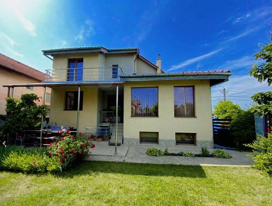 Bogdanestilor | Casa individuala | 9 camere |  Mobilata-Utilata | Comision 0% - Poză 1