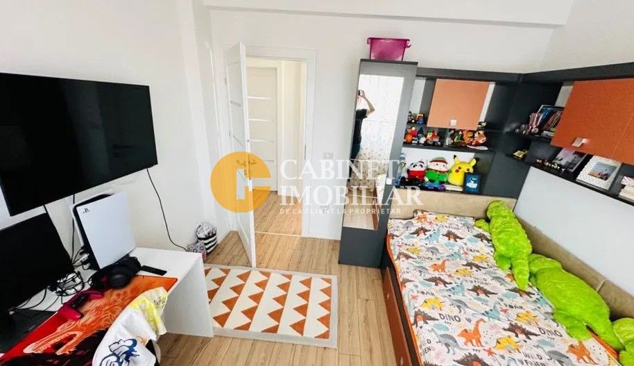 Vila 5 Camere 450 MP Teren Complet Mobilata Valea Lupului - Poză 8