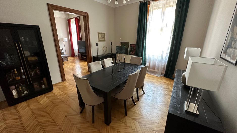 Apartament deosebit  zona Central - Poză 17