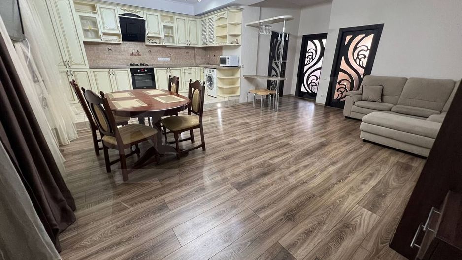 Chirie, apartament, 3 camere, bd. Decebal, Botanica - Poză 1