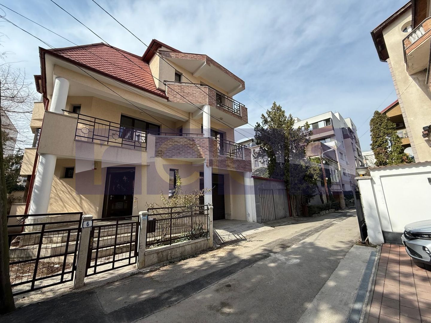 VANZARE CASA 12 CAMERE | 350 MP | POTENTIAL - Poză 1