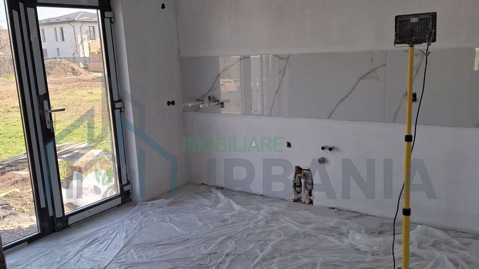Casa, 95 m², - Poză 8