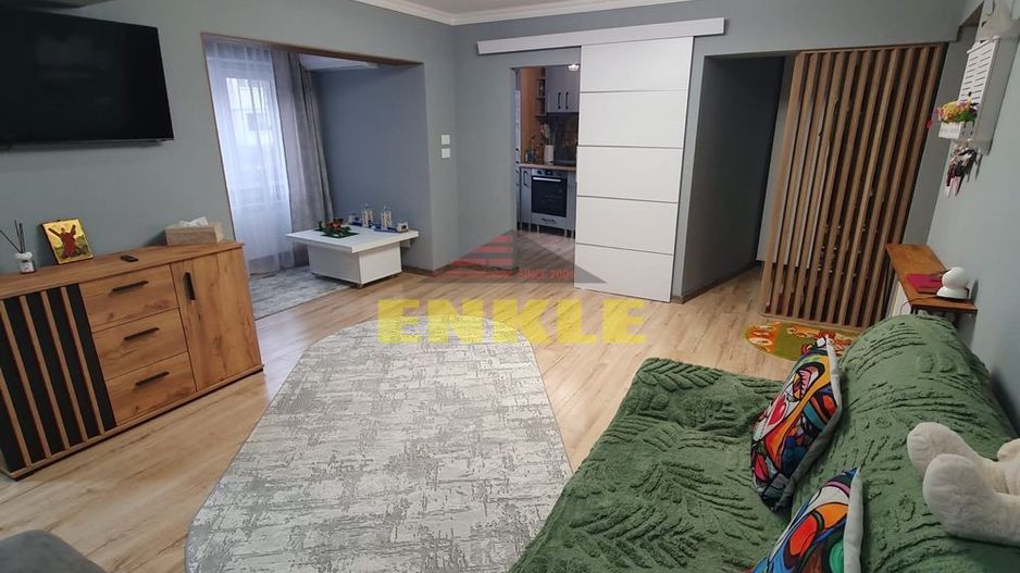 Apartament 3 camere, etaj 1, complet renovat – Bd. Mihai Eminescu - Poză 1
