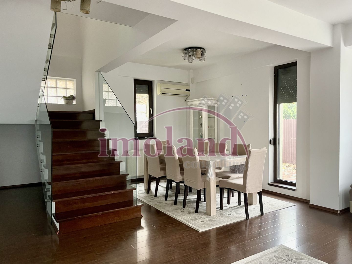 Închiriere vila 2018, 3 camere 150 mp - complex închis, Pipera - Poză 14