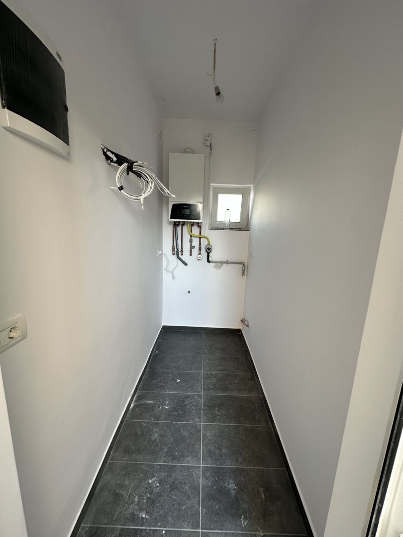 Duplex despartit prin spatiu tehnic - Poză 10