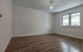 Apartament 2 camere decomandat D-na Stnca et.2 - Poză 4