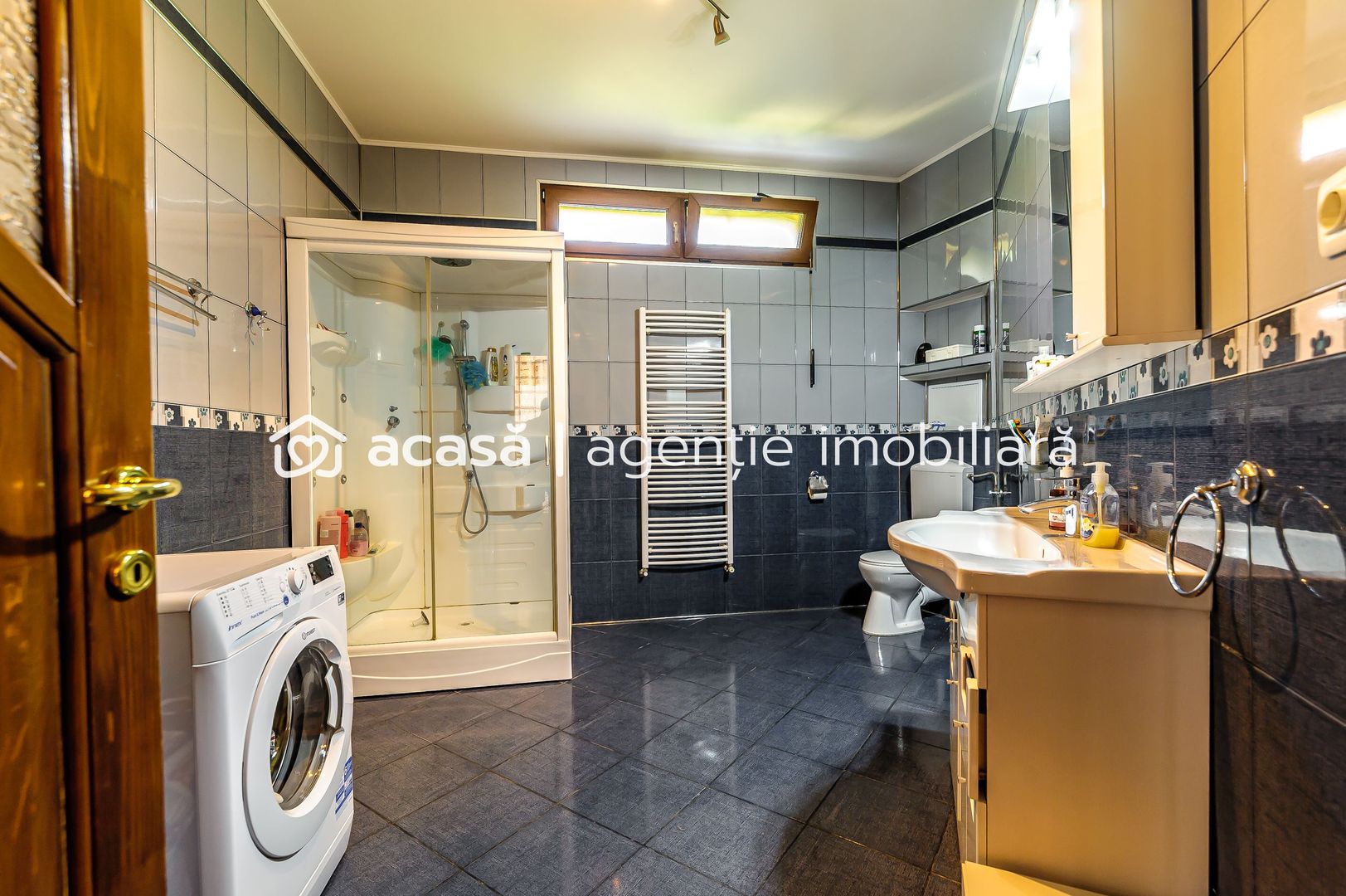 Casă superbă cu 6 camere, gradină și terasă, în centrul Aradului. - Poză 10