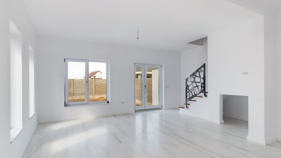 Duplex cu 5 camere în Ghiroda - Poză 1