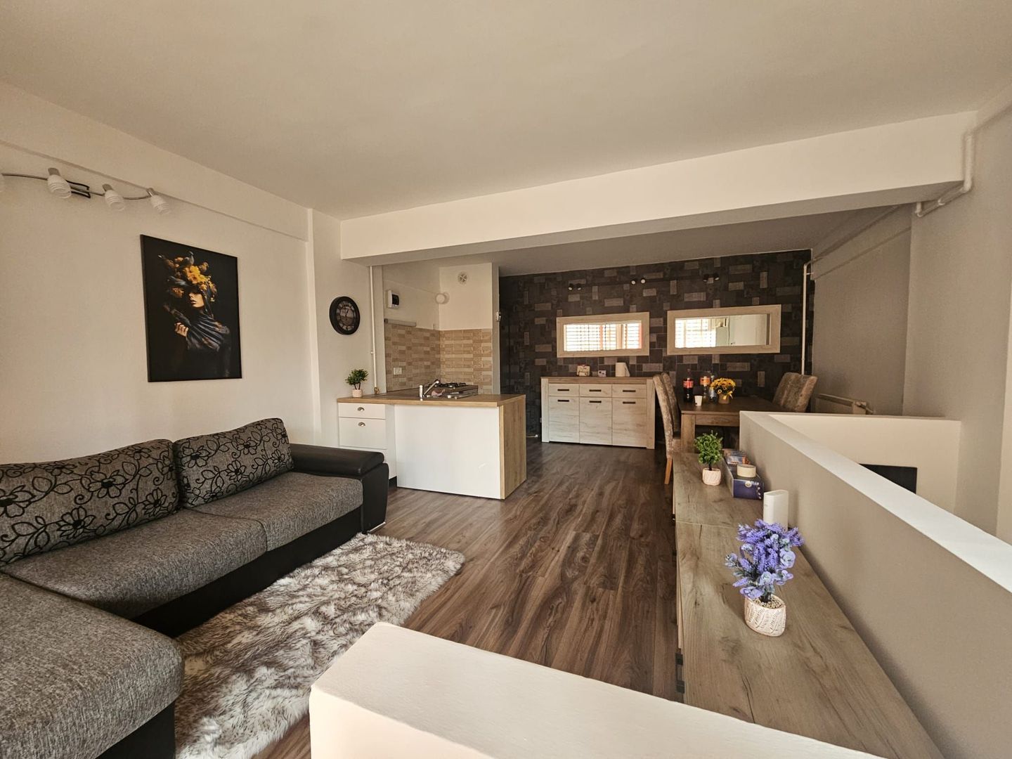 Apartament 2 camere, bloc 2010, garaj, zona Nord - Poză 2