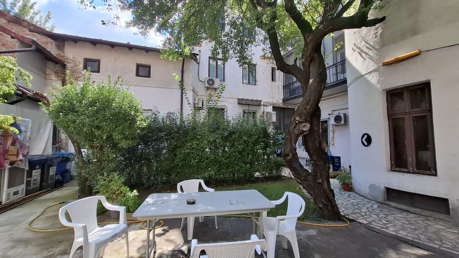 Imobil stradal 20 de camere - Eminescu - Poză 8