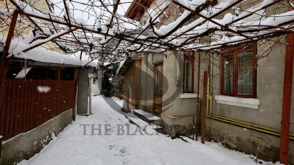 Casa interbelica de vanzare | Ultracentral, Ploiesti | COMISION 0% - Poză 21