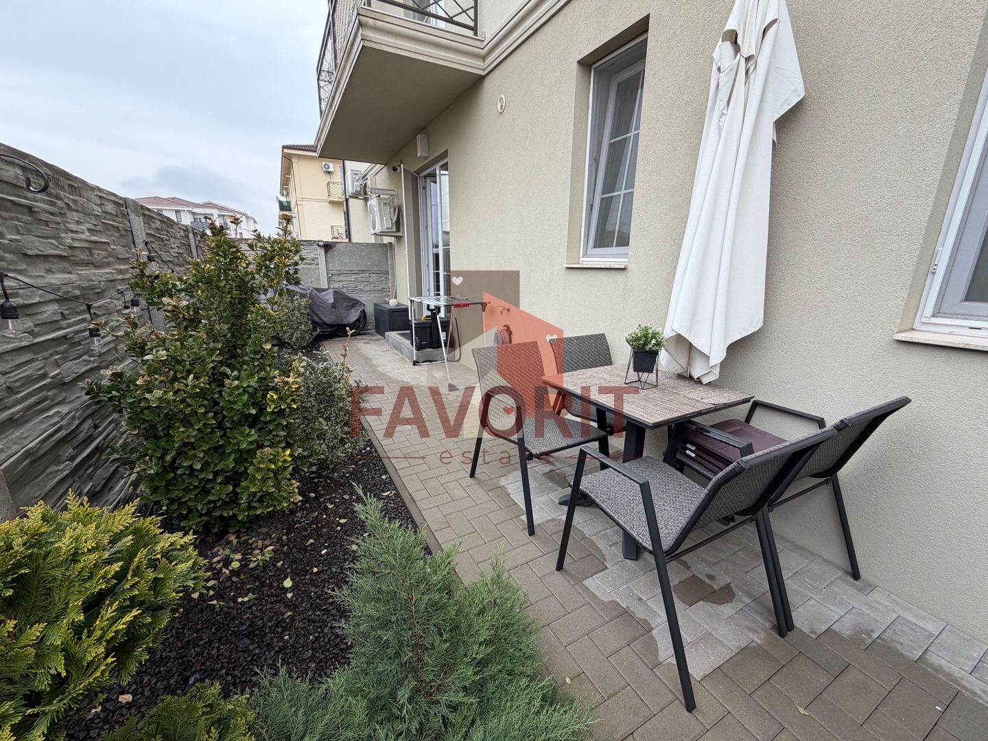 Disponibil imediat. Mobilat si utilat. Gradina proprie 29 mp - Poză 3