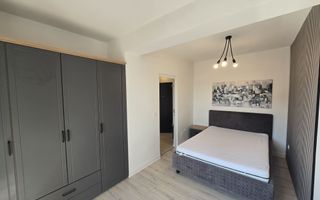 Apartament 42 mp, terasa 15 mp, parcare, zona C. Coposu - Poză 1
