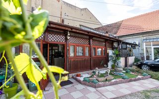 Apartament central, strada Episcopiei cu loc de parcare Comision 0 - Poză 3