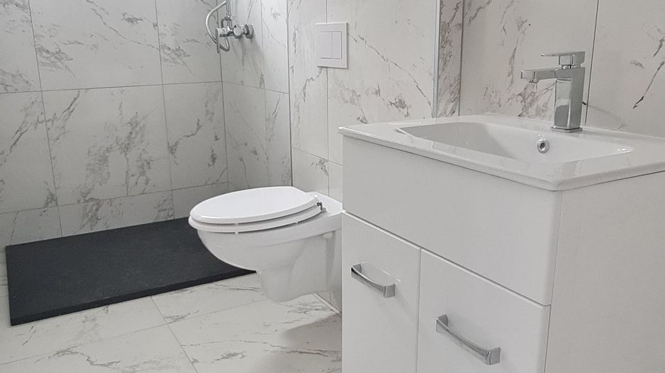 Casa 4 camere un nivel finalizata intabulata cartier Izvor Tarlungeni - Poză 13