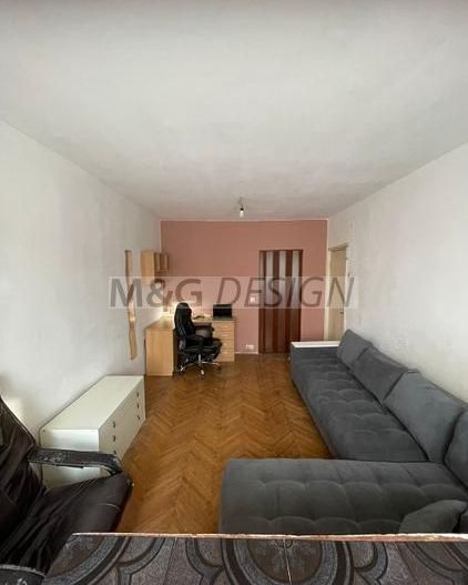 Apartament 3 camere Calea Sagului etaj 1 cu centrala - Poză 3