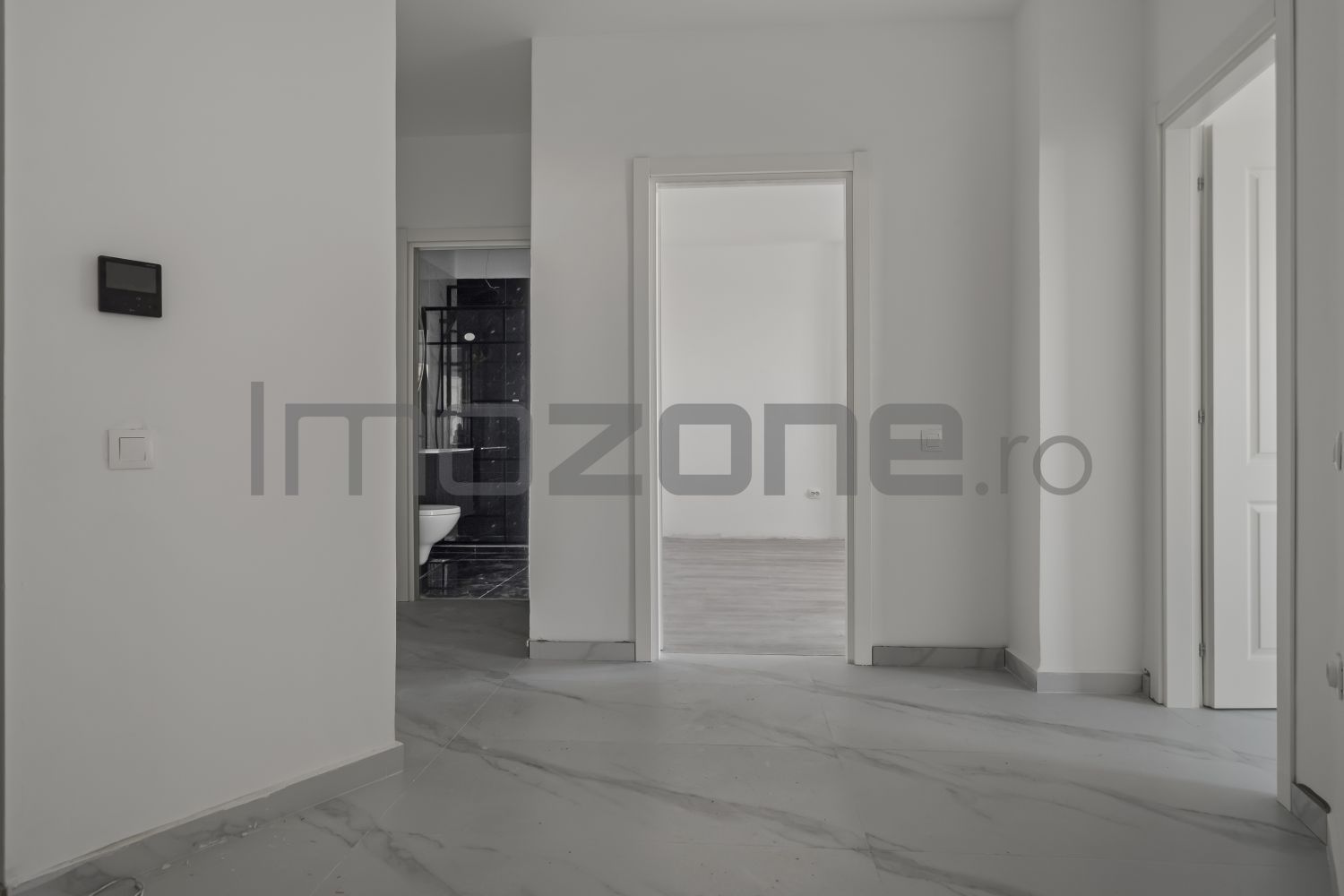 2 camere - TERASA de 20 mp, FINISAT, gata de mutat, METROU langa bloc - MILITARI - Poză 23