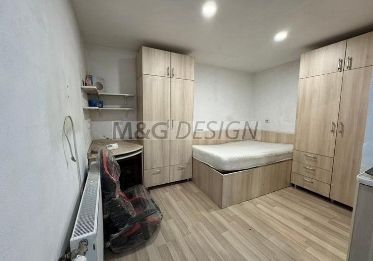 Apartament curte comuna zona Fabric - Poză 1