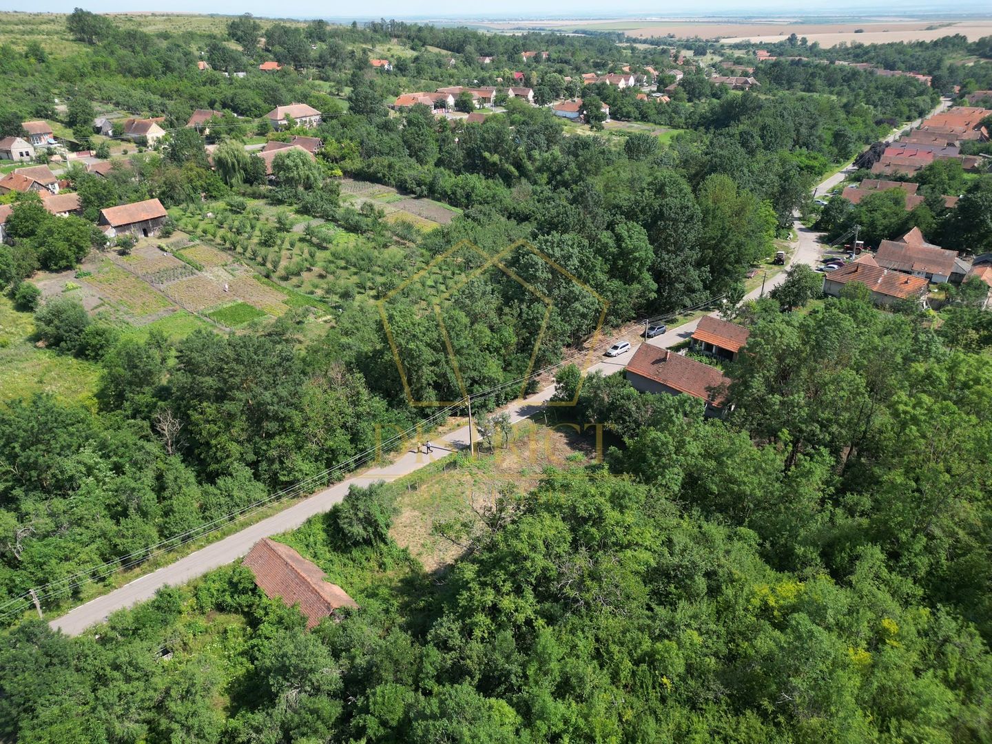 COM 0% Teren constructii cu front de 38ML | Cralovat - Poză 1