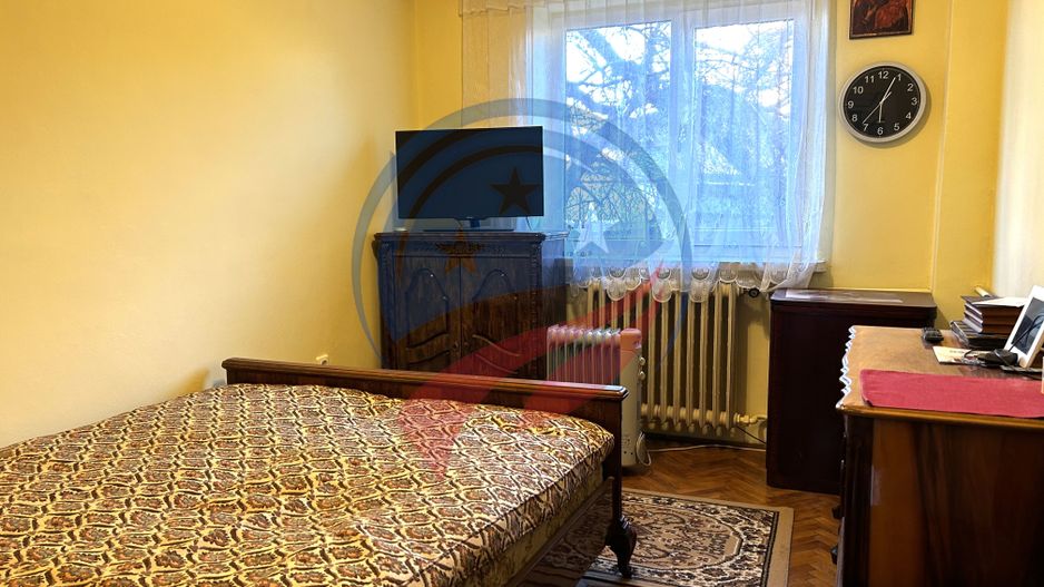 Apartament 3 camere decomandat, 2 balcoane – Str. 1848 - Poză 9